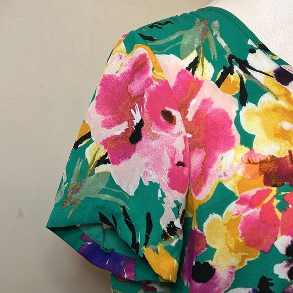 Spense Floral Green Pink short sleeve sheer Women's Blouse Size M EUC - Picture 3 of 8